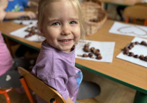 Dzieci z grupy Nutki podczas zajęć i zabaw ruchowych