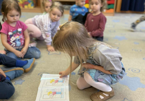 Dzieci z grupy Nutki podczas zajęć dydaktycznych