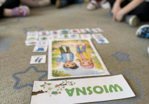 Dzieci z grupy "Nutki" podczas zajęć i warsztatów