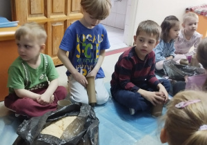 Dzieci z grupy "Tygryski" podczas warsztatów