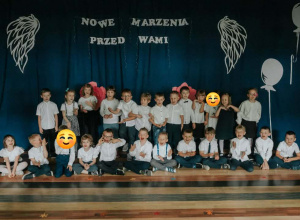 Uroczyste zakończenie roku 6 latków - Biedronek i Lisków