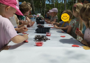 Dzieci z grupy Tygryski podczas wycieczki