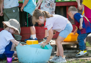 Dzieci z grupy Tygryski podczas wycieczki