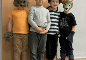 Dzieci z grupy "Pszczółki"