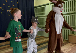 Dzieci z grupy Biedronki podczas balu